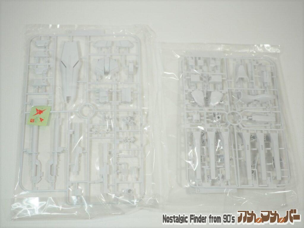 バンダイ 1/144 ニューガンダム ランナー02