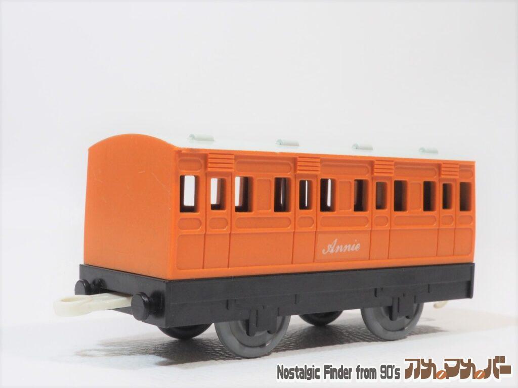 TS-01 トーマス  客車（アニー）02