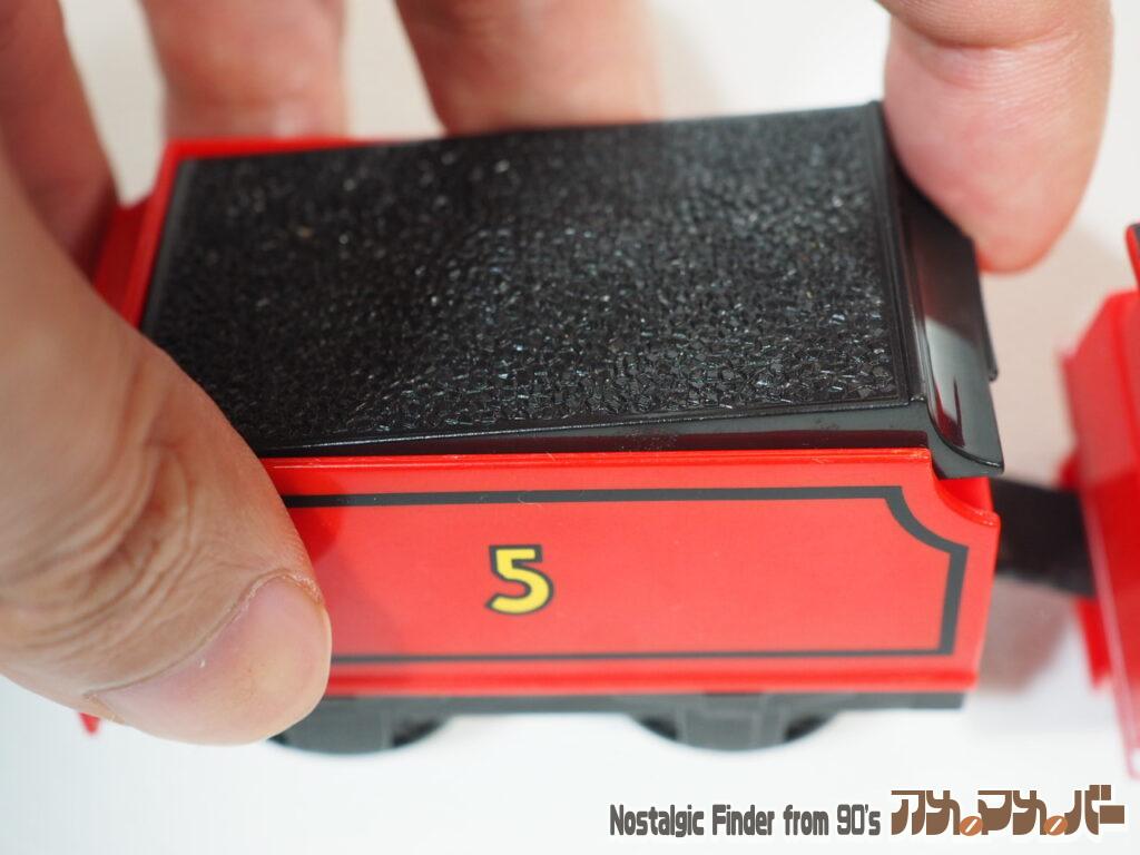 TS-05 ジェームス 電池交換02