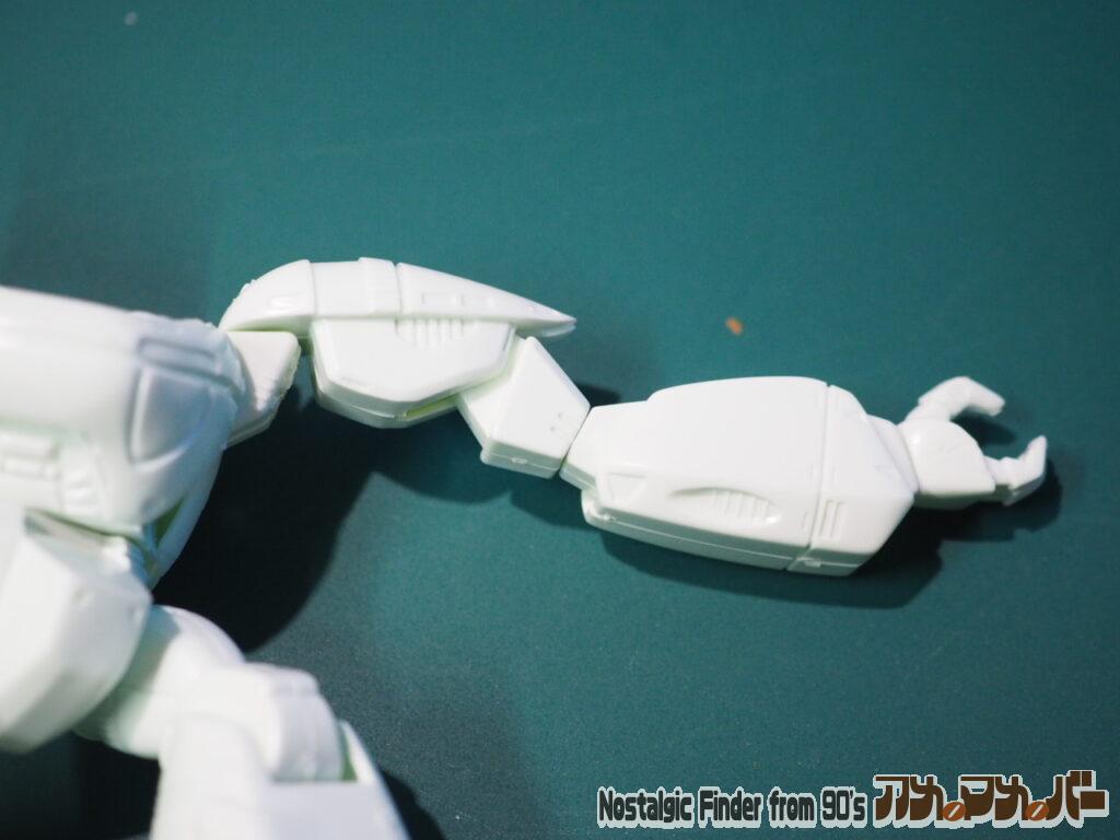 1/72 オーガス パチ組レビュー 腕可動01