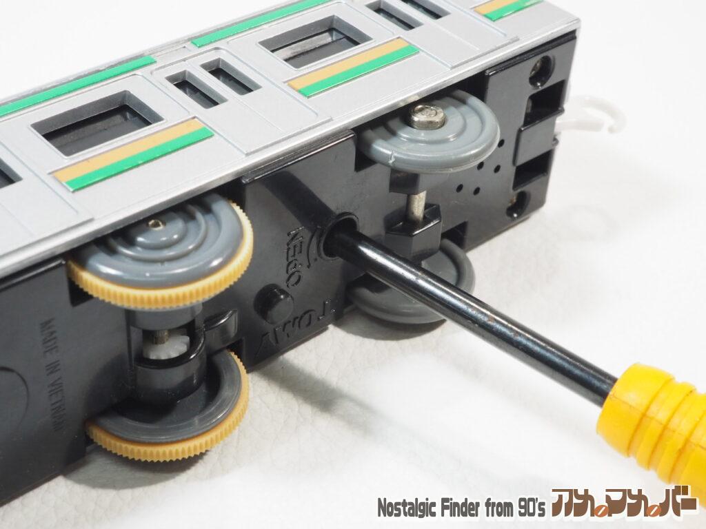 サウンド E231系 中間車電池交換01