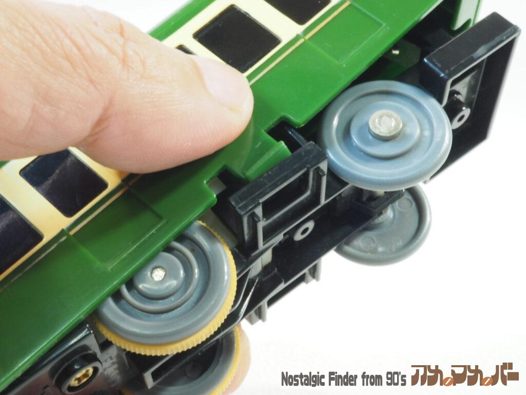 サウンド 江ノ電 1000形 電池交換02