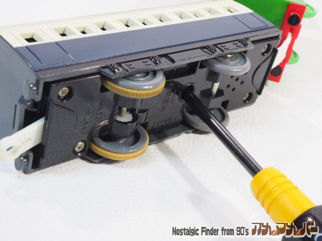 もっとおしゃべりヘンリー 音声車両電池交換01