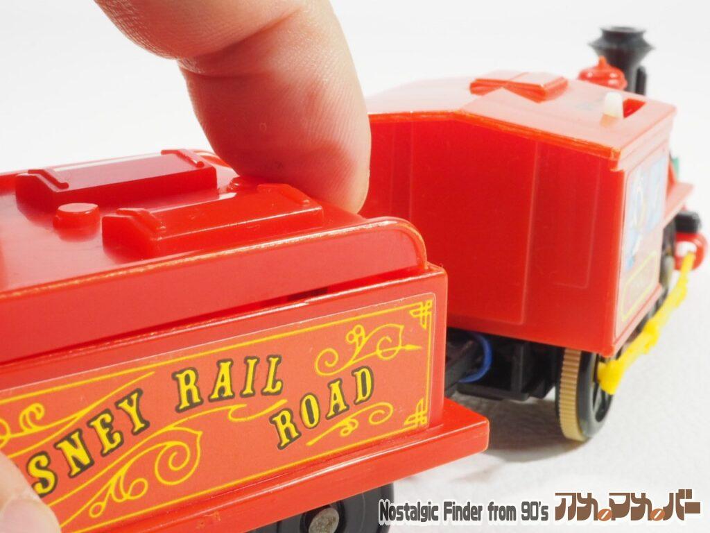 ミッキーポッポ 電池交換01