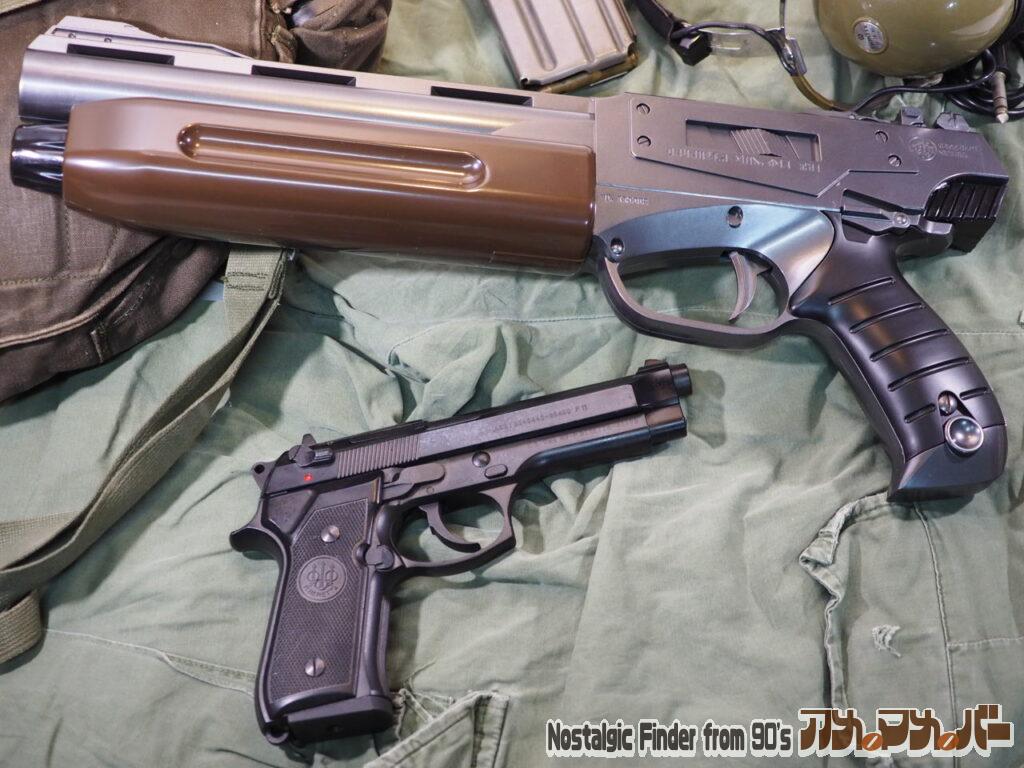 Fullcock 1/1 アーマーマグナム ベレッタ比較