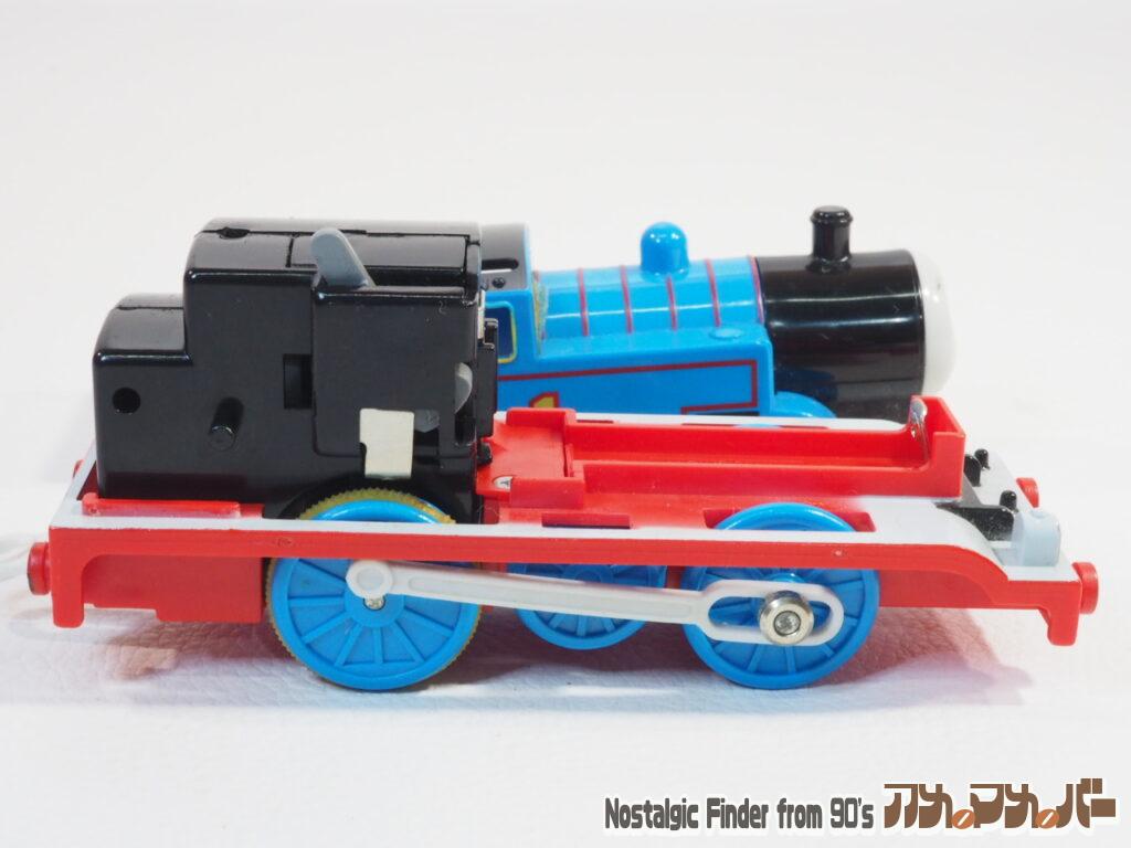 プラレール ジェットエンジン トーマス 電池交換03