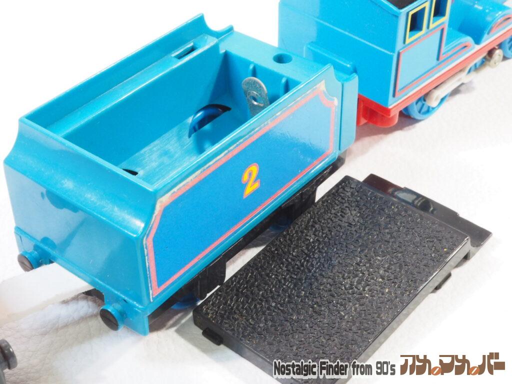 もっとおしゃべりエドワード 電池交換03