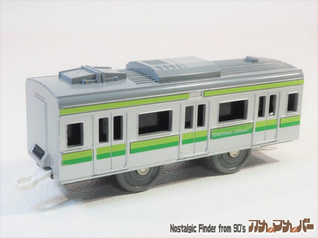 E233系 横浜線 中間車02