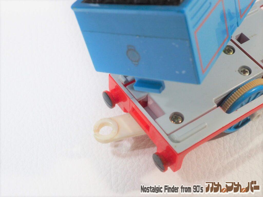 もっとおしゃべりトーマス サウンド車両 電池交換03