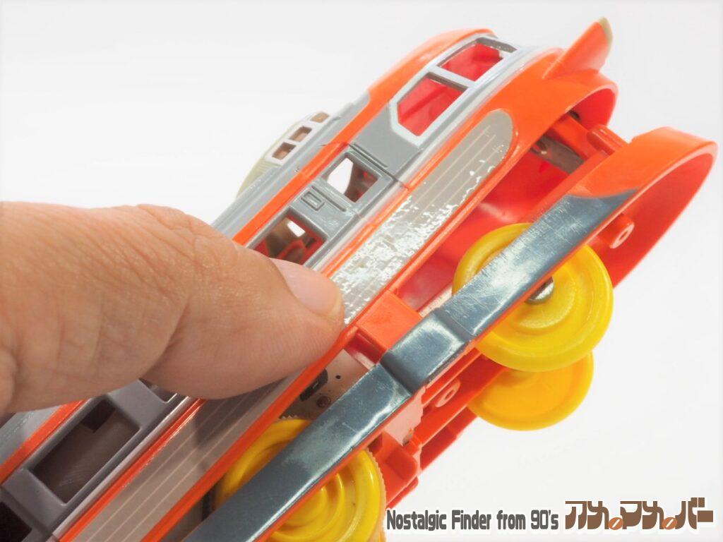 小田急ロマンスカー3100形 電池交換02