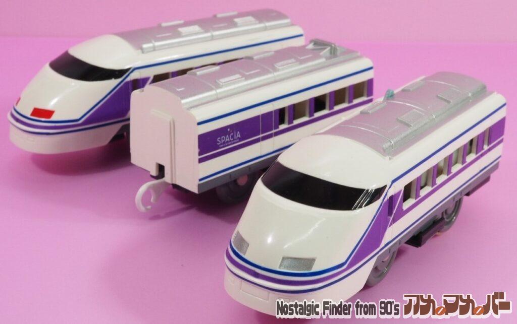 東武 100系 スペーシア(雅)全体