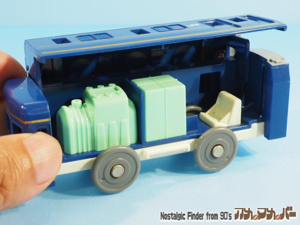 カニ24 北斗星(電源車)ボディ開閉02