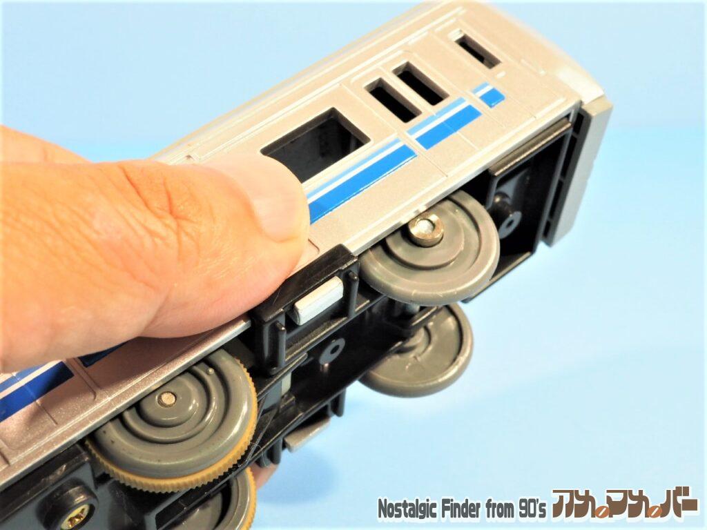 サウンド 207系 通勤電車 電池交換01