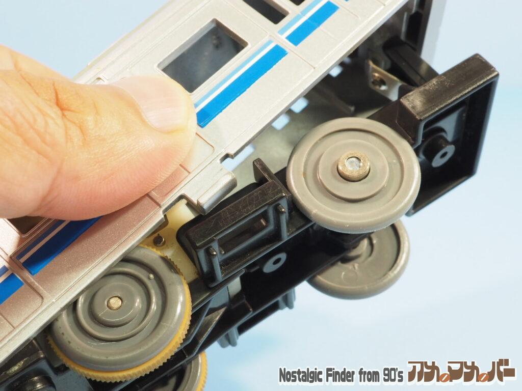 サウンド 207系 通勤電車 電池交換02