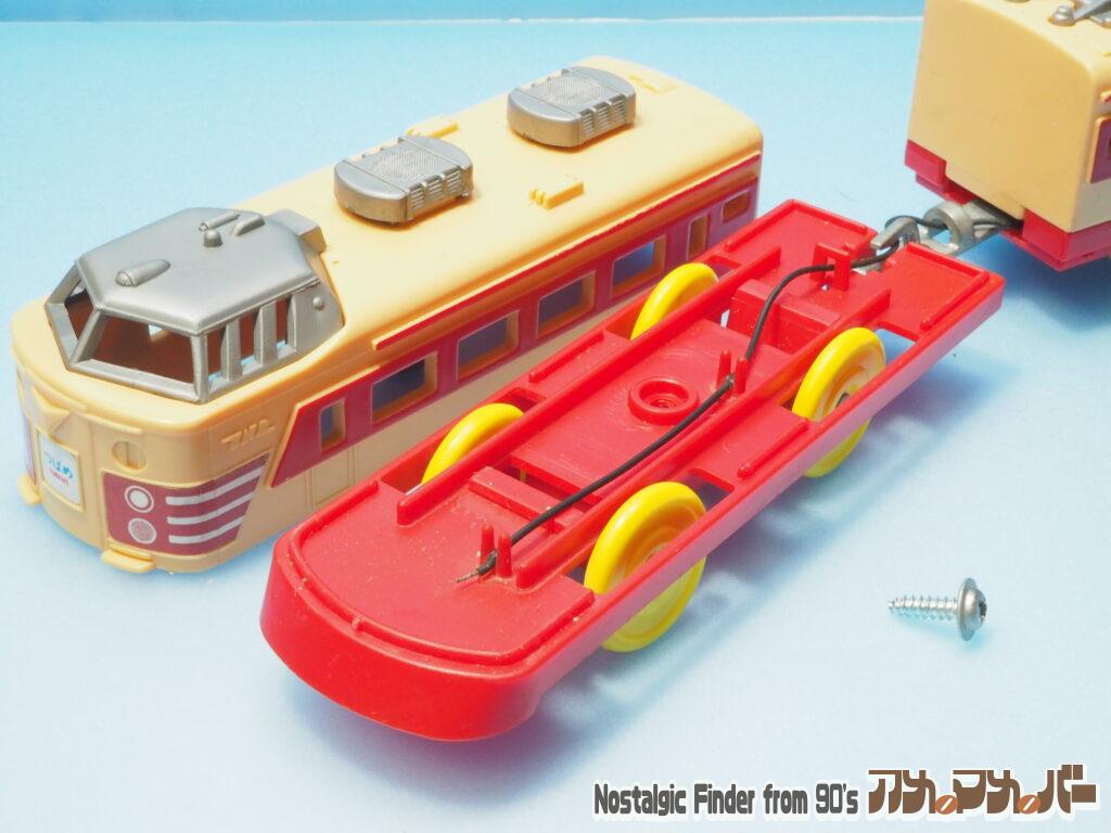 コントローラー受信部開閉04