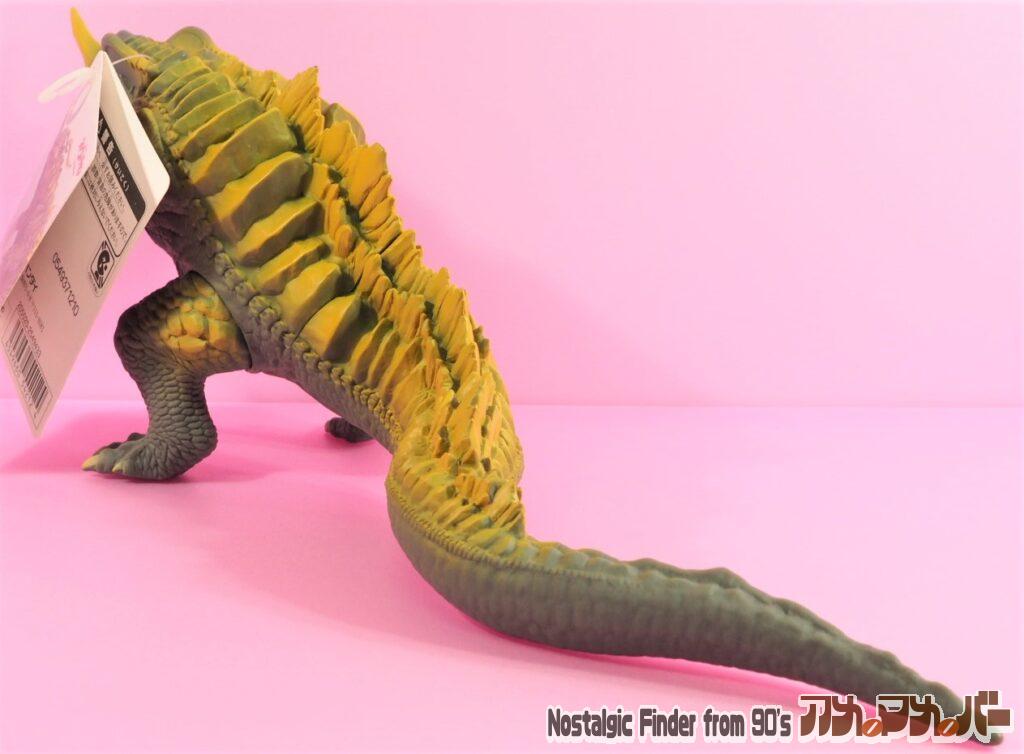 バンダイ 2021 ネロンガ 斜め後ろ01
