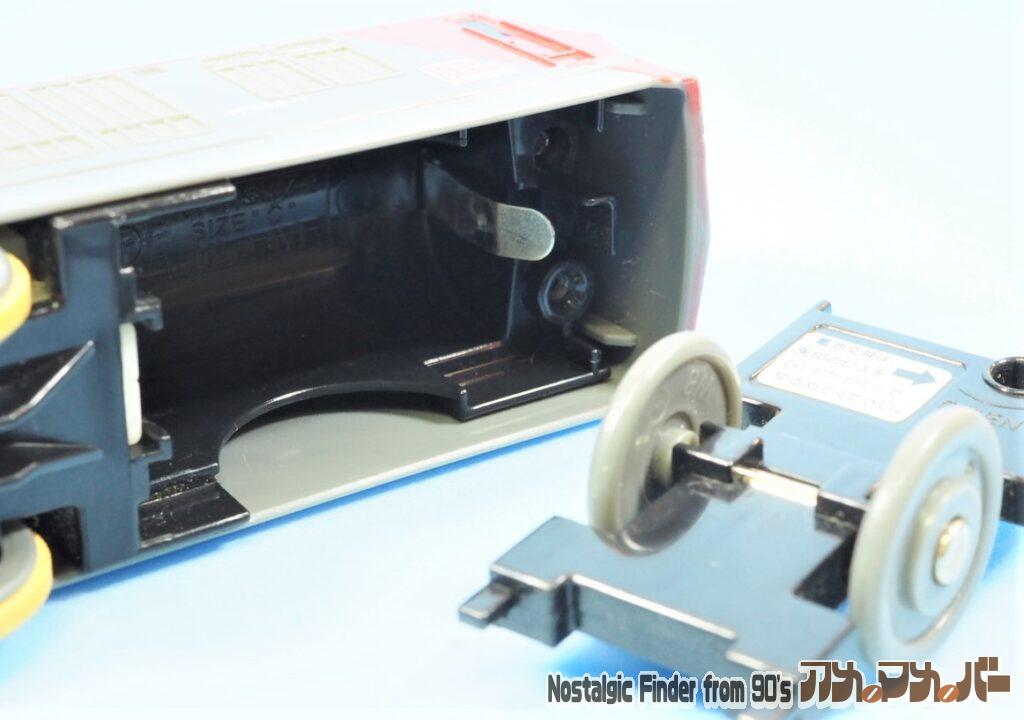 DF200 レッドベア 電池交換02