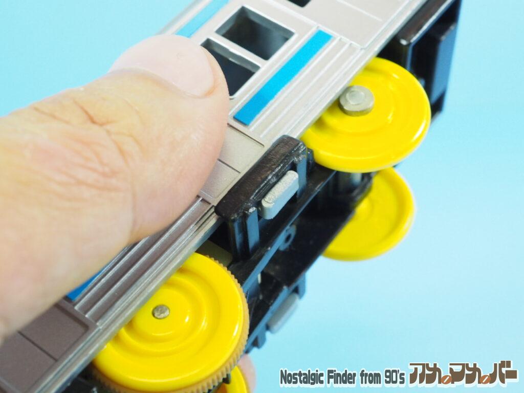 205系 通勤電車 電池交換01