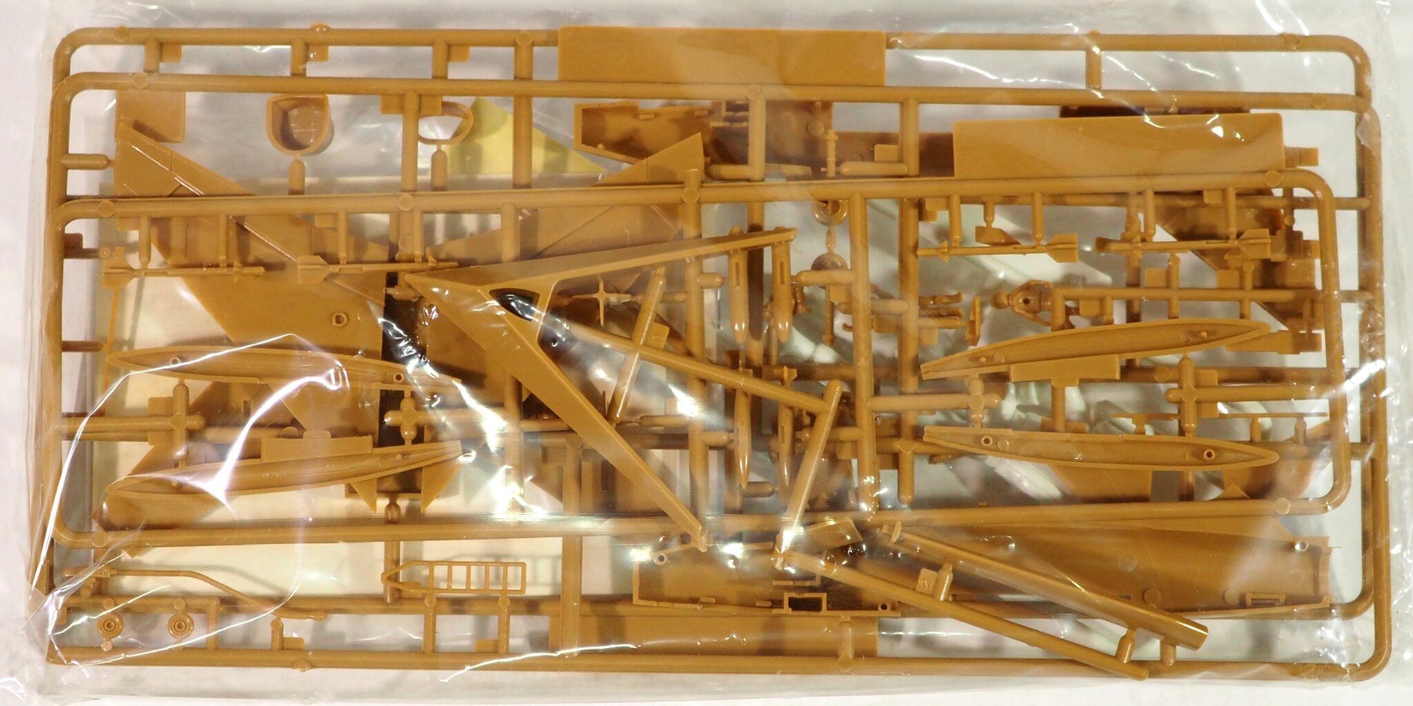 当時物　エリア88 1/100スケールモデルキット タカラ　ミッキーサイモン エリア88 タカラ 1/100 ミッキー専用 F-100D スーパーセイバー