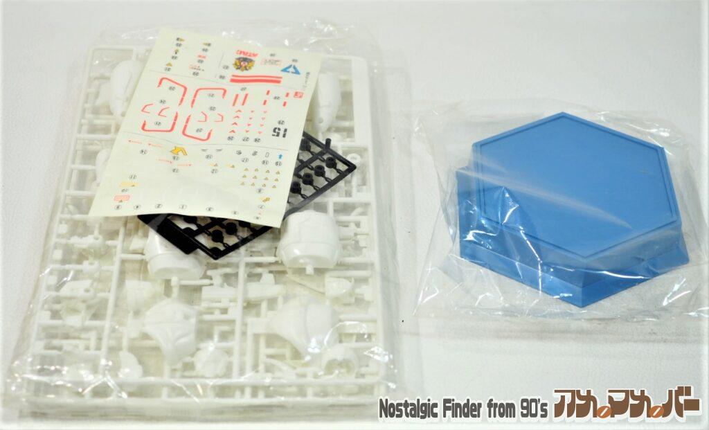 1/12 ジャンヌ少尉 ランナー&台座