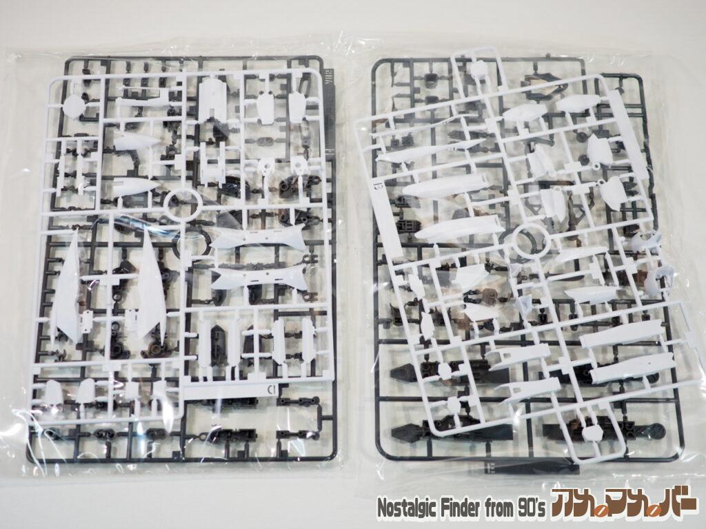 1/72 メサイアバルキリー アルト機 ランナー01