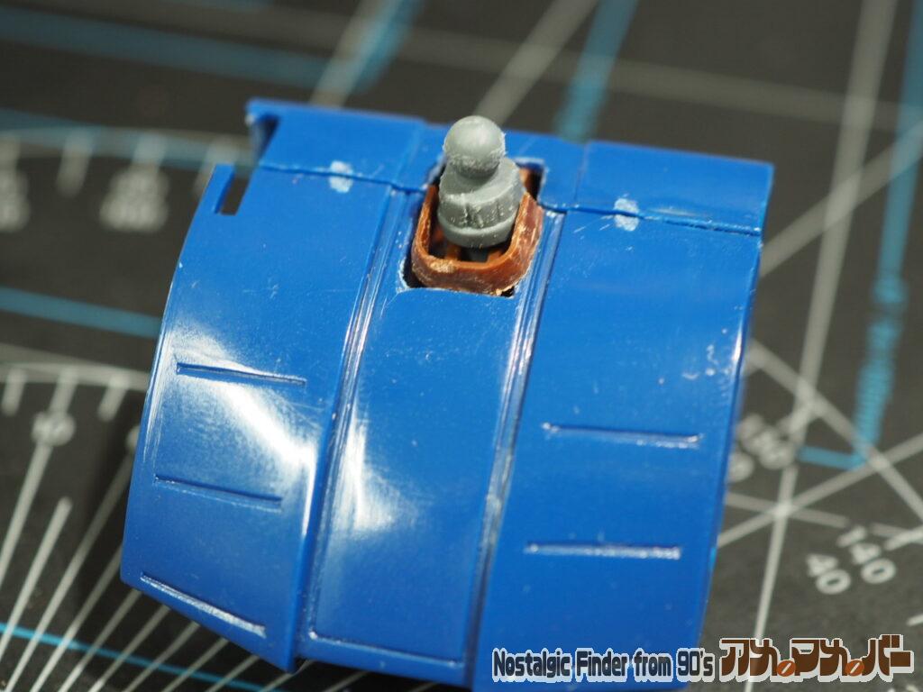 1/72 ソルティック コーチマspl 上半身加工06