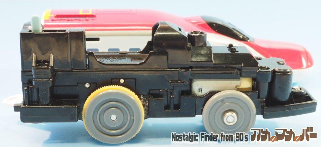 E6系 新幹線こまち 連結仕様 電池交換02