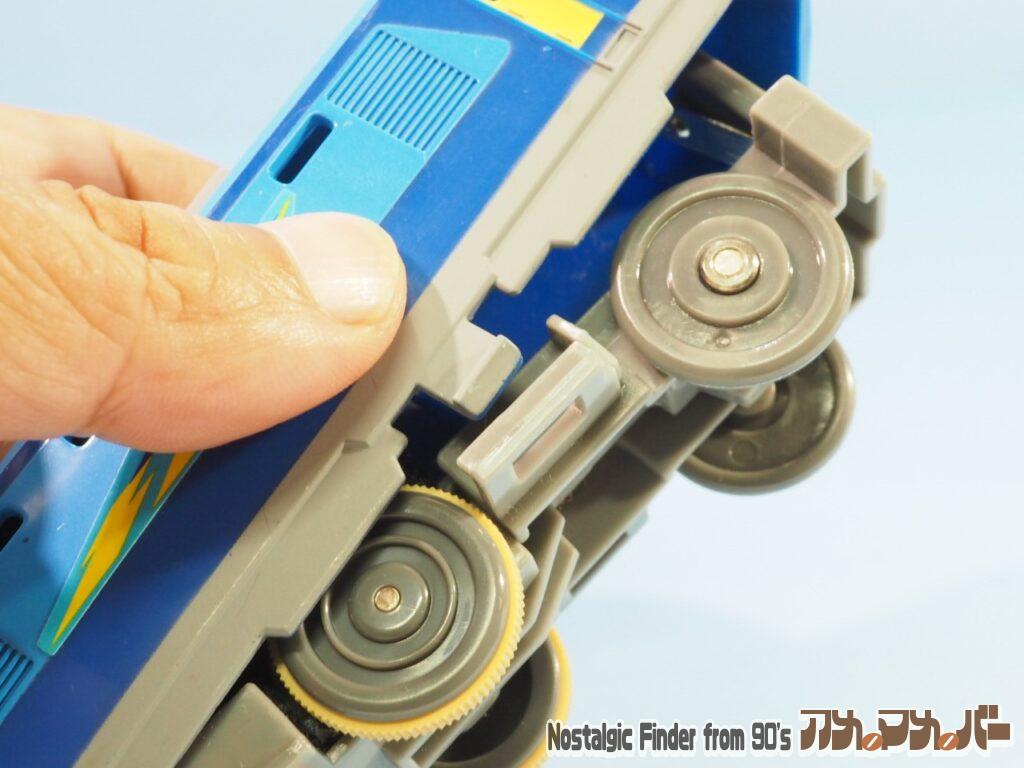 EH200 ブルーサンダー 電池交換02