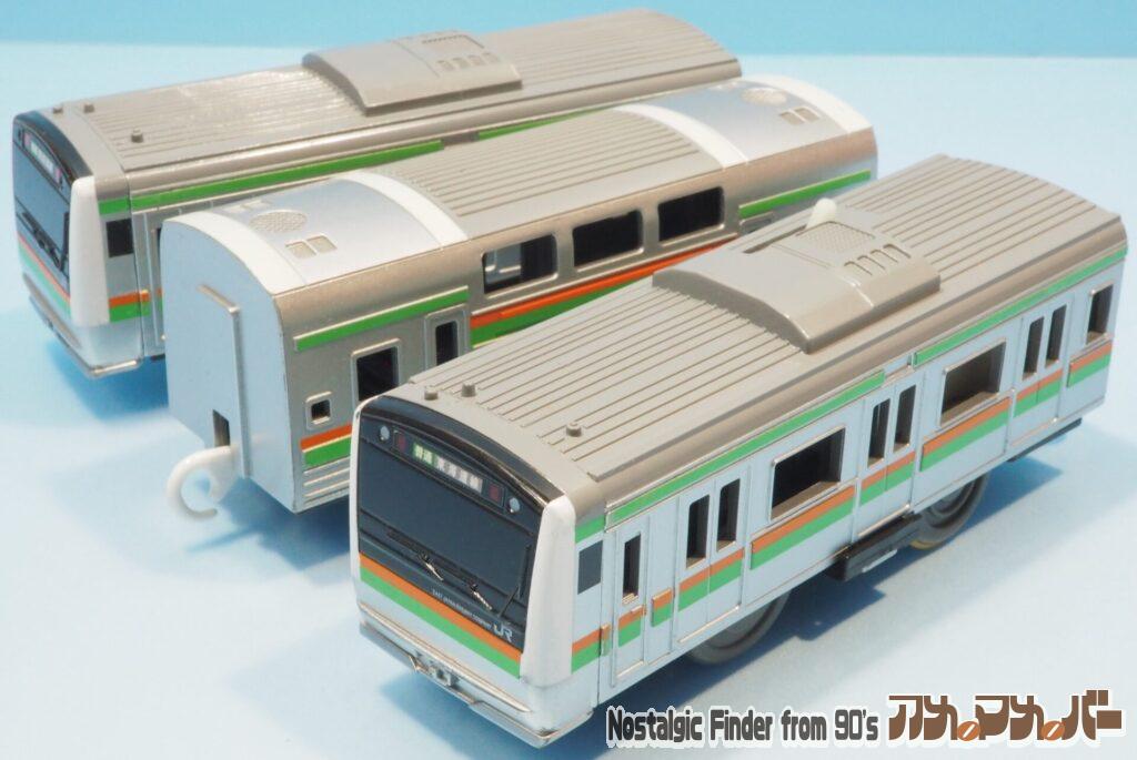 E233系 東海道線 湘南色 全体