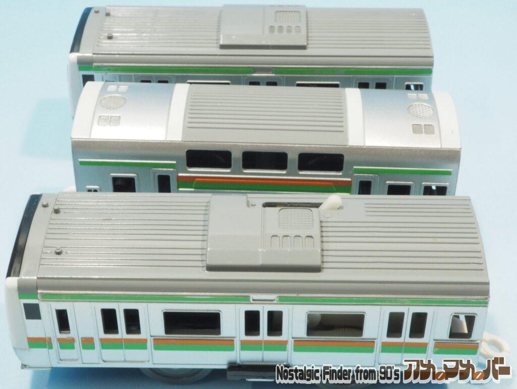 E233系 東海道線 湘南色 上部