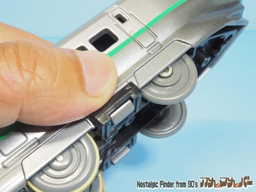 E3系2000番台 つばさ 連結仕様 電池交換01