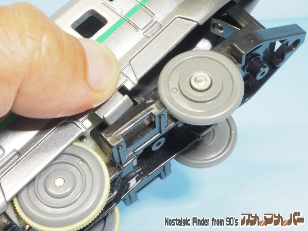 E3系2000番台 つばさ 連結仕様 電池交換02