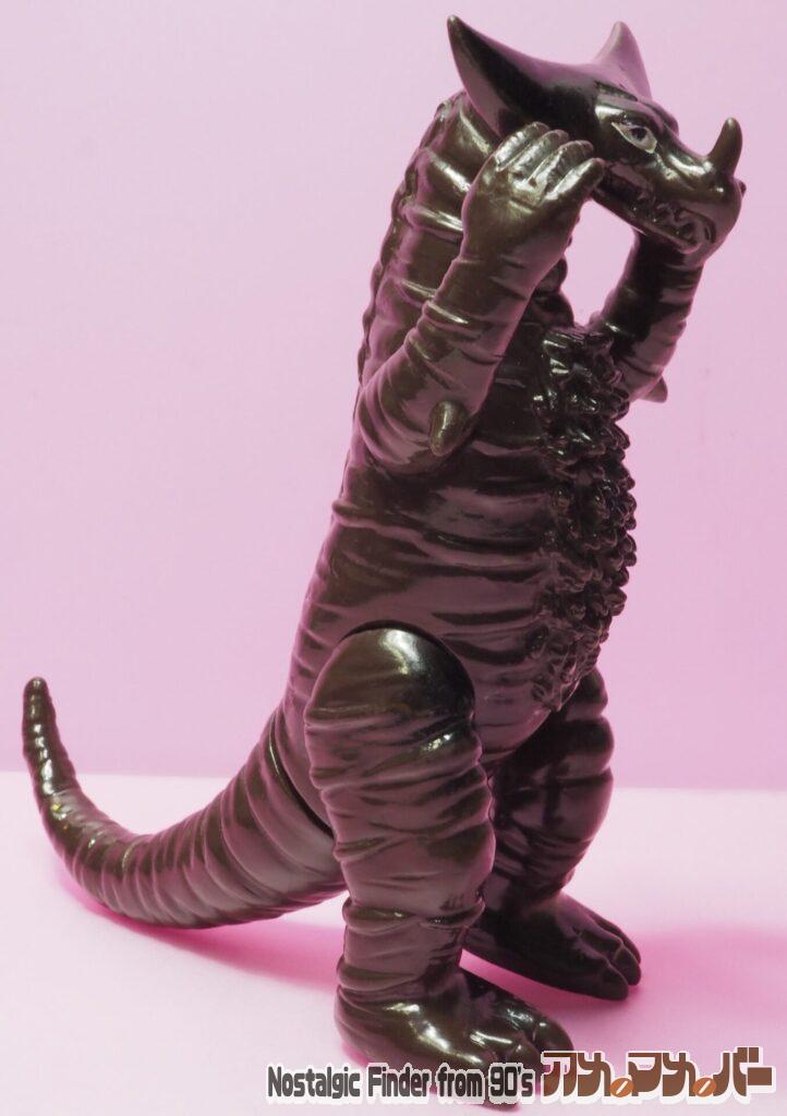 1983 ゴモラ 斜め前01