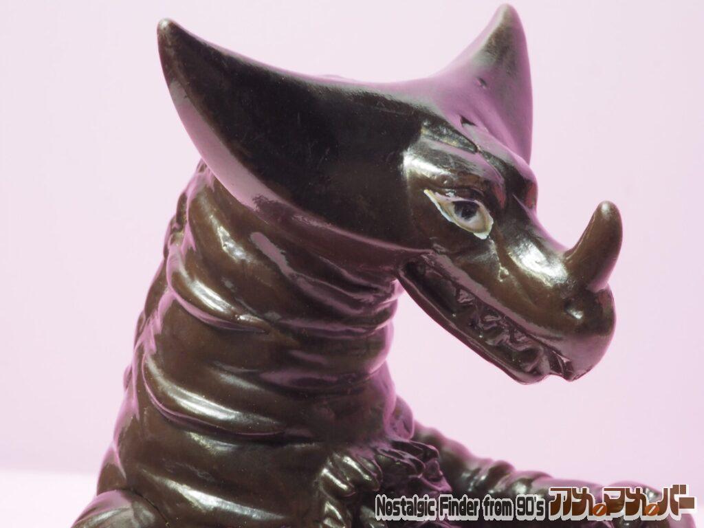 1983 ゴモラ 頭部アップ