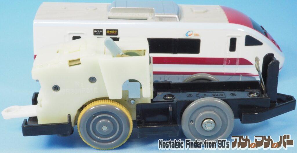 681系 スノーラビット 電池交換03