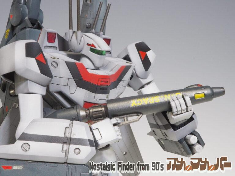 プラモ完成品画像 [バンダイ 旧キット 1/72 VF-1S バトロイド・バルキリー]