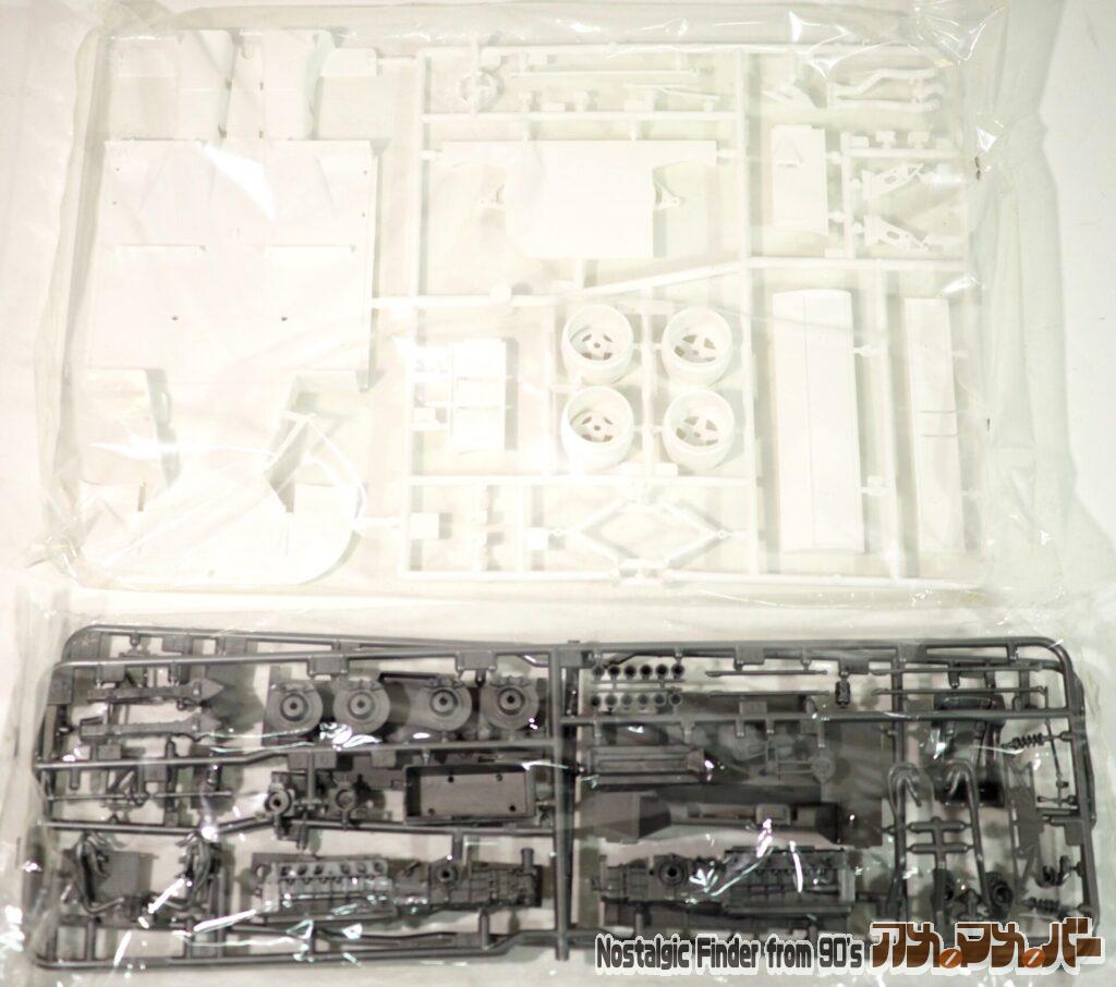 1/24 ジャガーXJR-9LM ランナー01