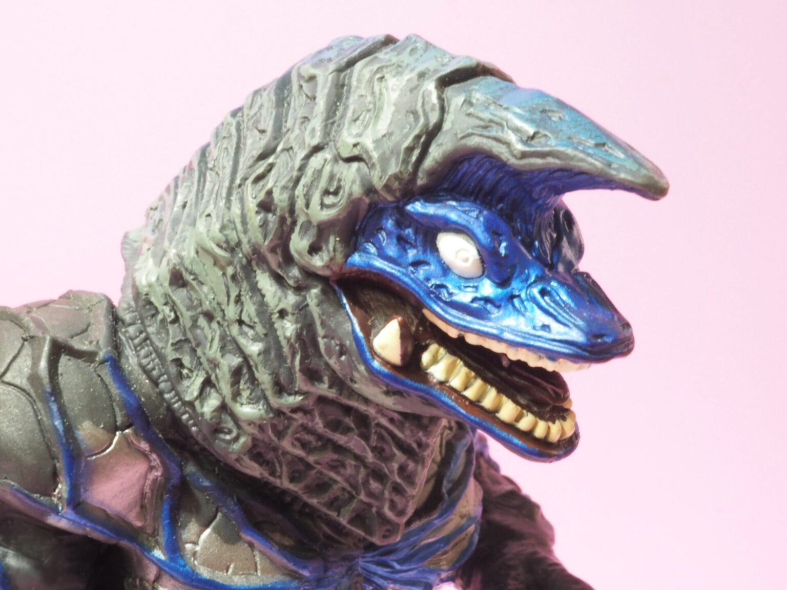 ウルトラマン 80 カード ゴジラファイナルウォーズ組立式リアル