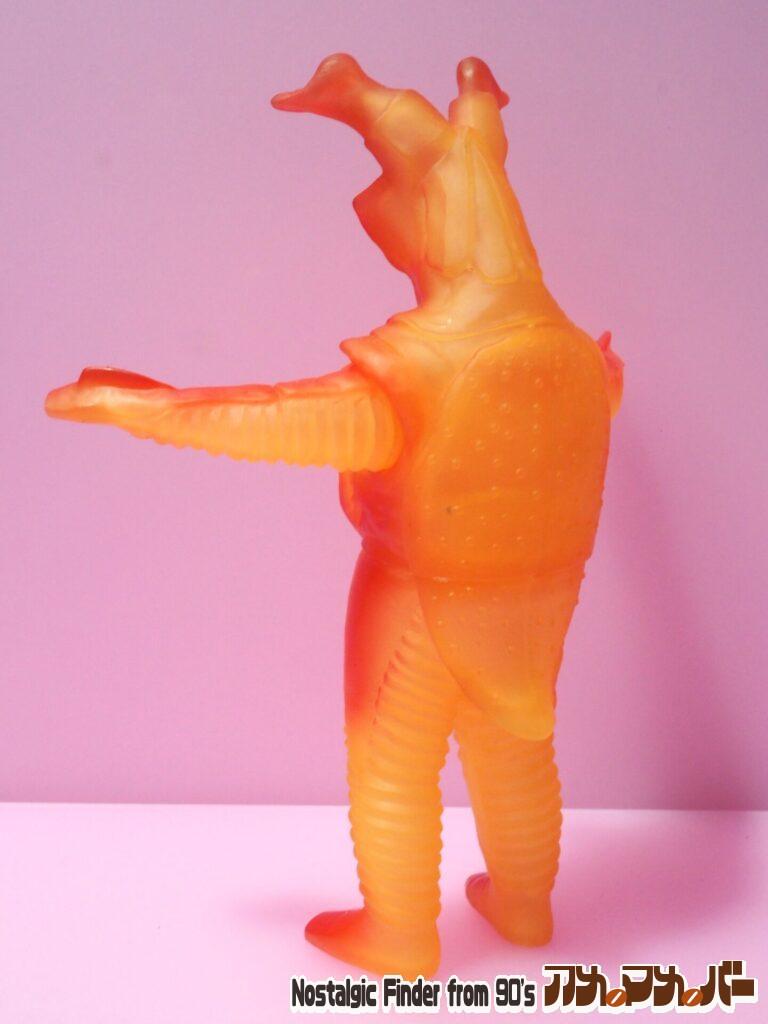 2013 初代 ゼットン(一兆度発光VER)斜め後ろ01