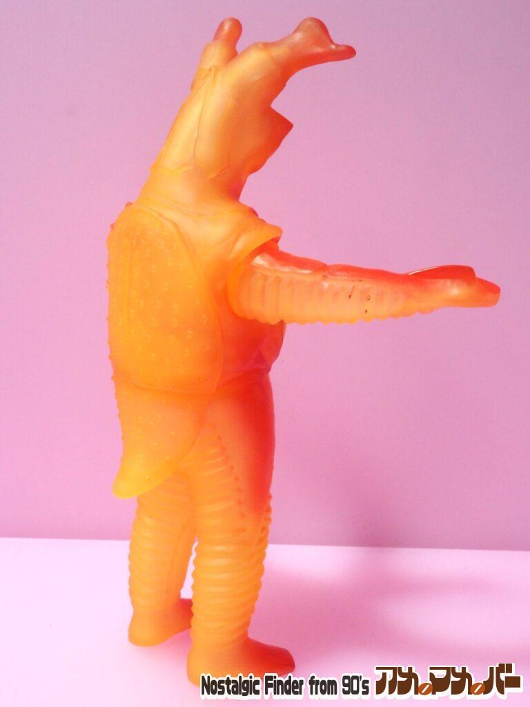 2013 初代 ゼットン(一兆度発光VER)斜め後ろ02