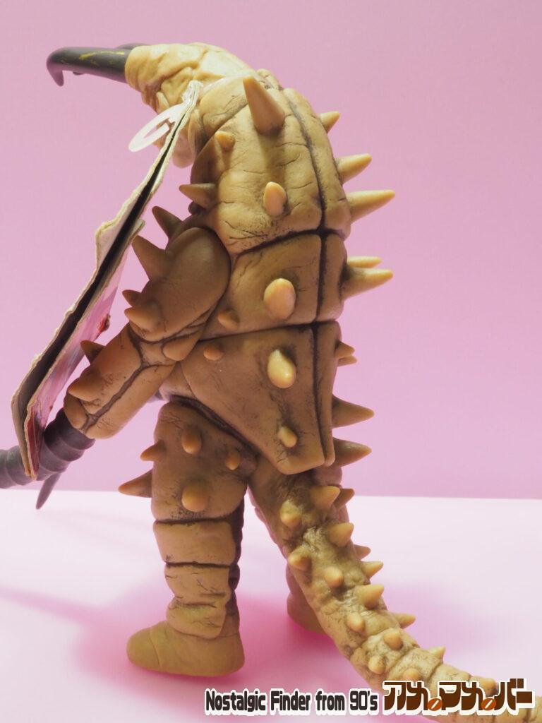 2006 グドン 斜め後ろ01