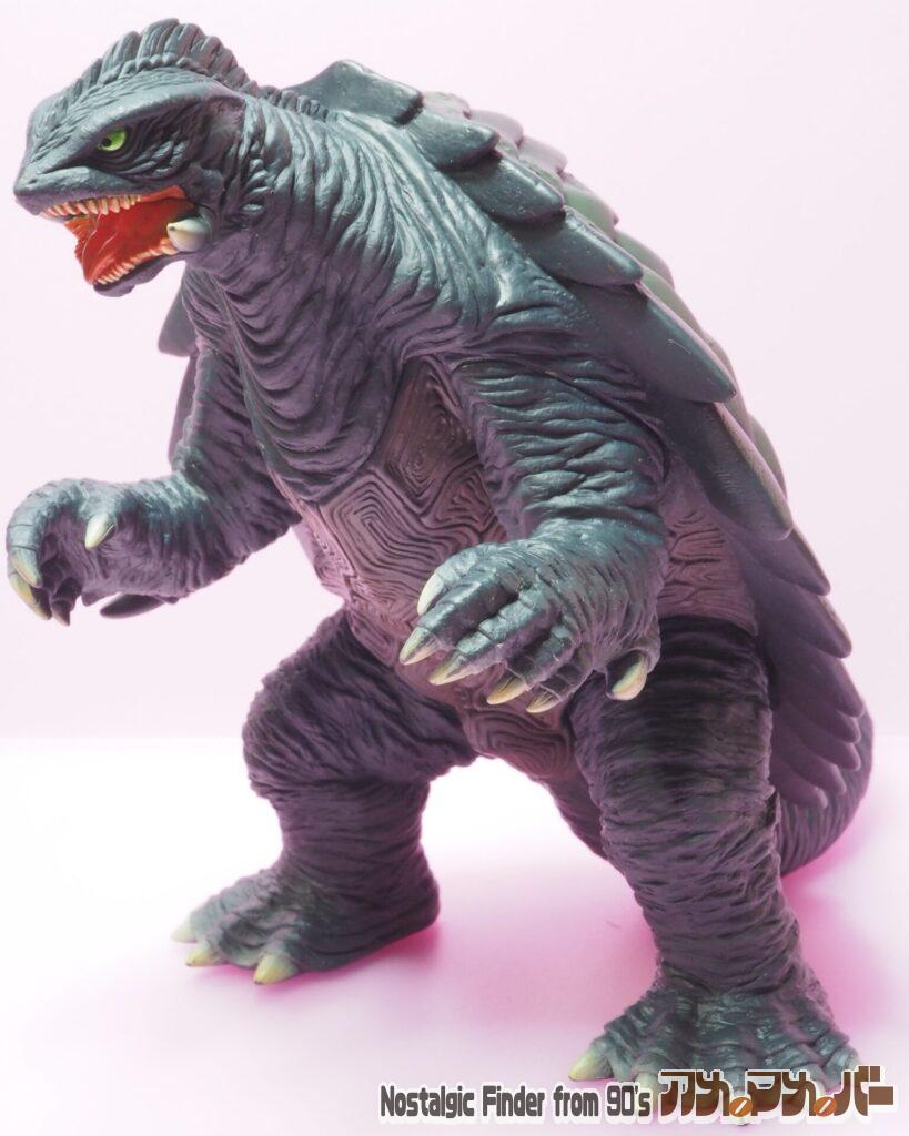 バンダイ ガメラ(1999) 斜め前02