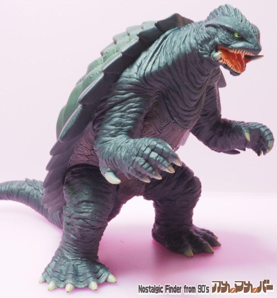 バンダイ ガメラ(1999) 斜め前01