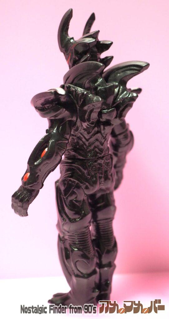 2013 ダークギエル 斜め後ろ01