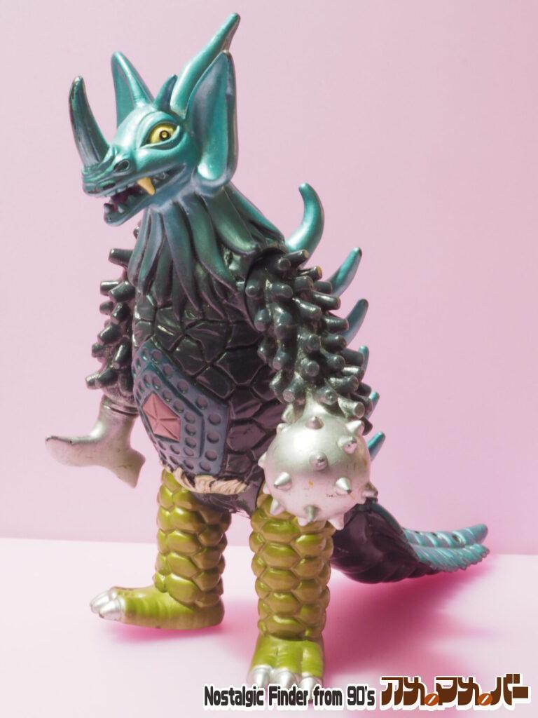 1984 タイラント 斜め前02