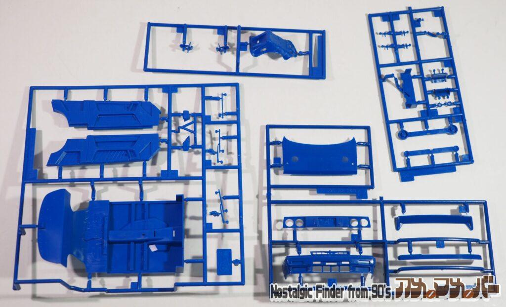 1/24 カルソニック スカイライン GTS-R（R31）ランナー01