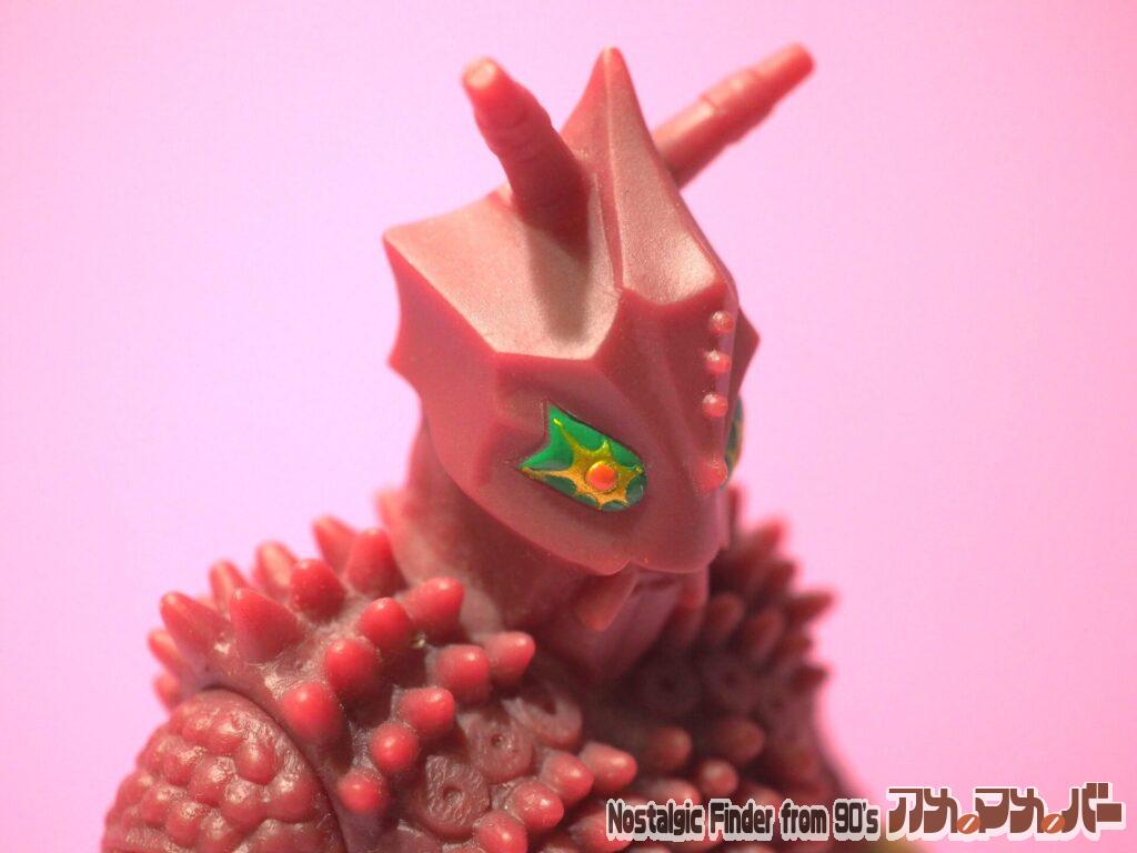 2013 ソフビ 巨大ヤプール 頭部アップ