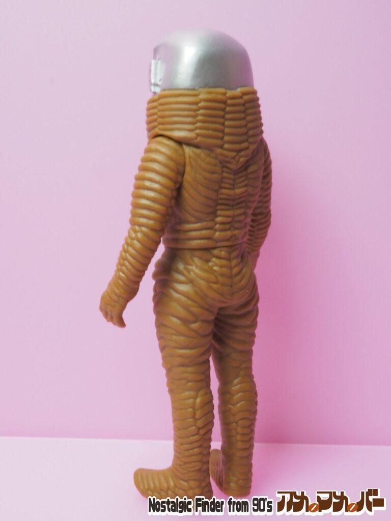 2015 ザラブ星人 斜め後ろ01