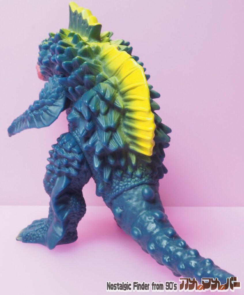 2015 キングゲスラ 斜め後ろ01