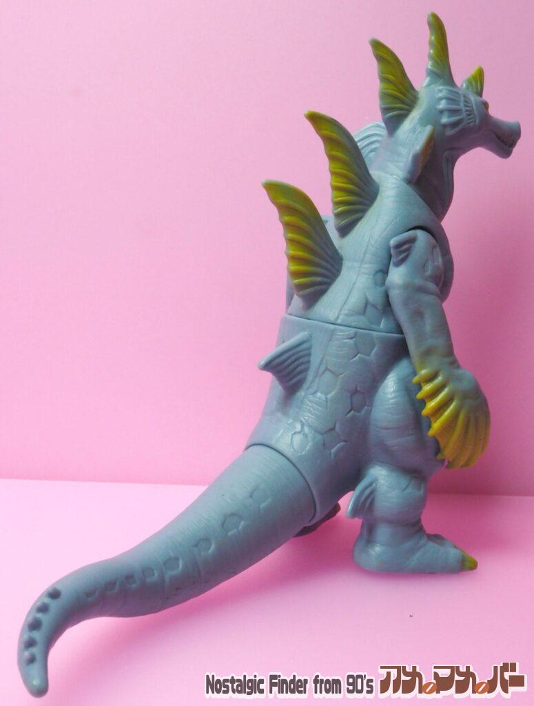 2013 ゾアムルチ 斜め前02